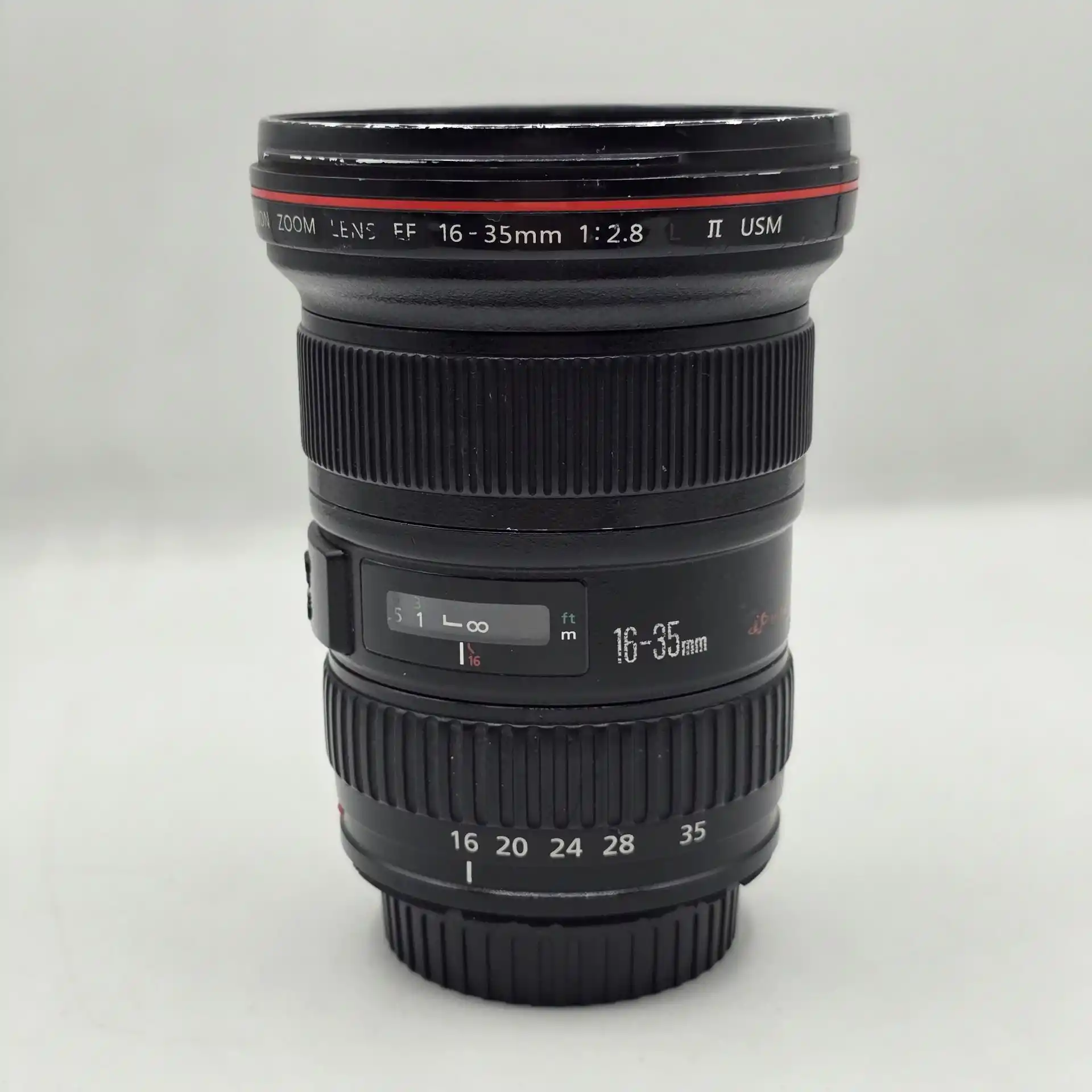 لنز کانن Canon 16-35mm f/2.8 L II دست دو